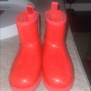 UGG CLASSIC CLEAR MINI BOOTS